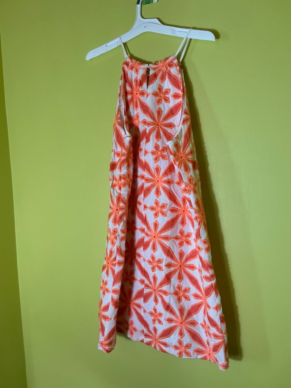 Skies Are Blue White halter dress with Orange Embroidery - Picture 4 of 7